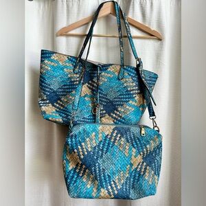 Blue and Tan Tote/Crossbody Set with Dynamic Design